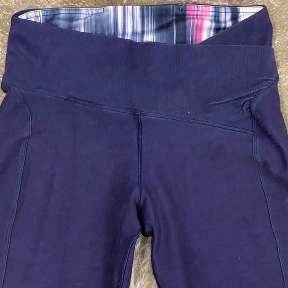 Lululemon Leggings Waist Straight Inseam Navy Blue Size 4 - Picture 7 of 9